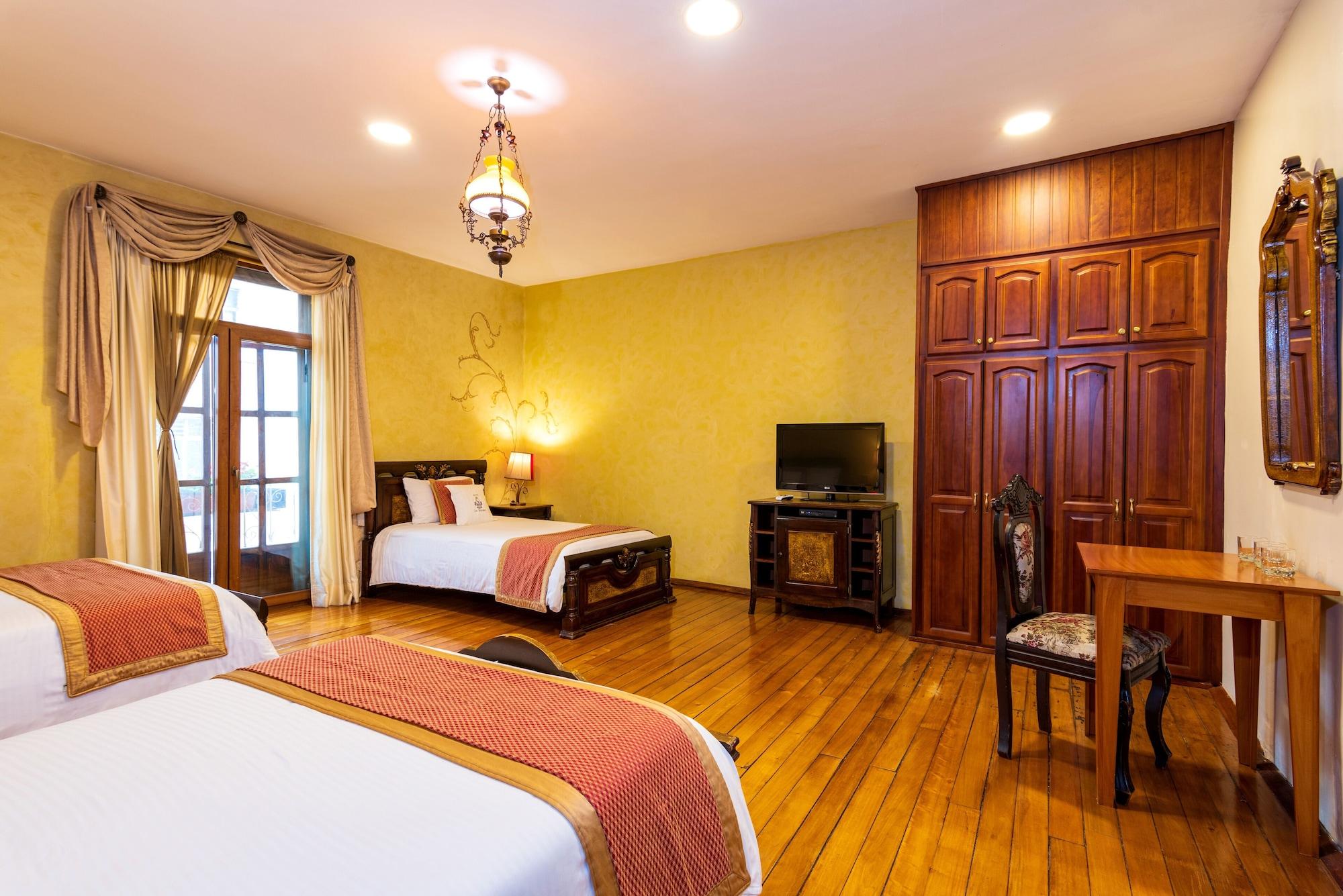 Hotel Boutique Los Balcones Cuenca Bagian luar foto