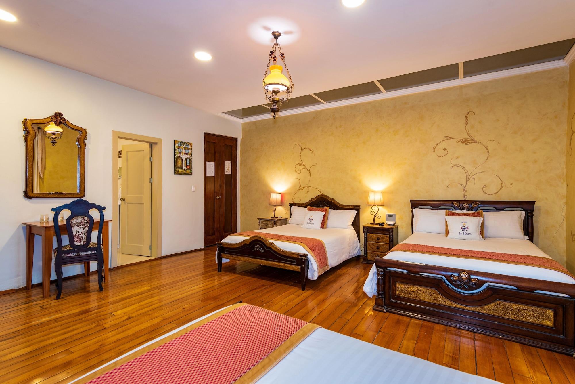 Hotel Boutique Los Balcones Cuenca Bagian luar foto
