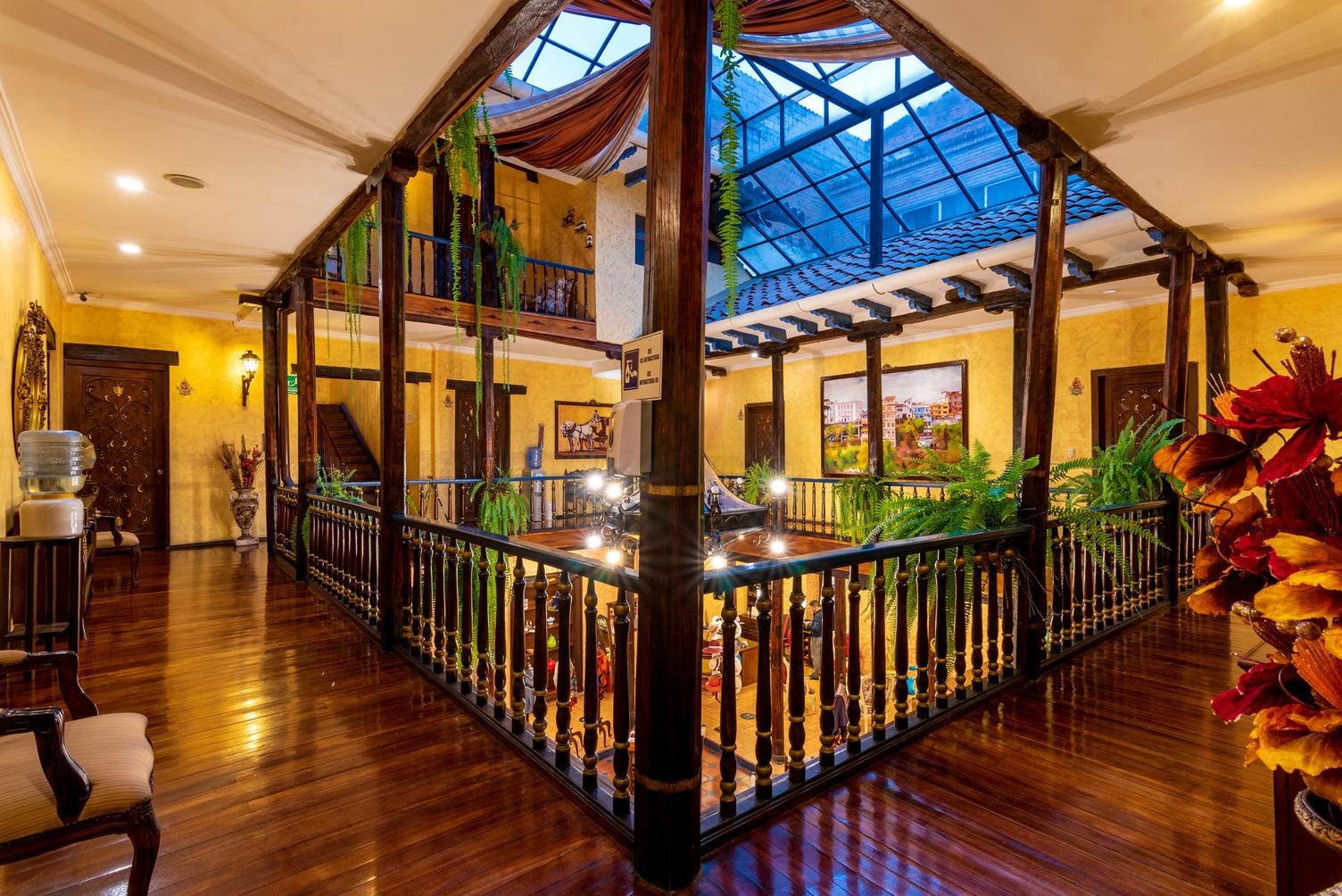 Hotel Boutique Los Balcones Cuenca Bagian luar foto