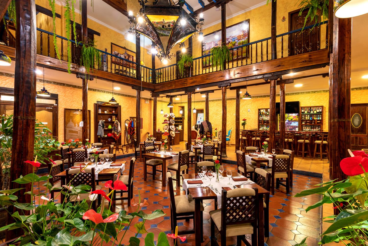 Hotel Boutique Los Balcones Cuenca Bagian luar foto